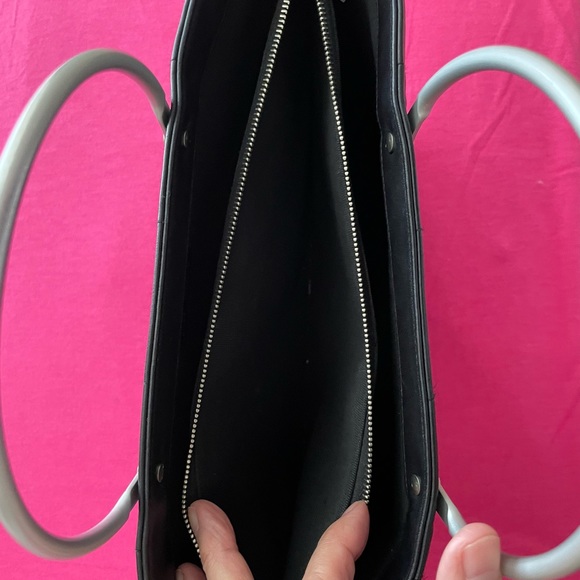 Rare! Chanel leather chocolate bar meta handle bag - Picture 8 of 12